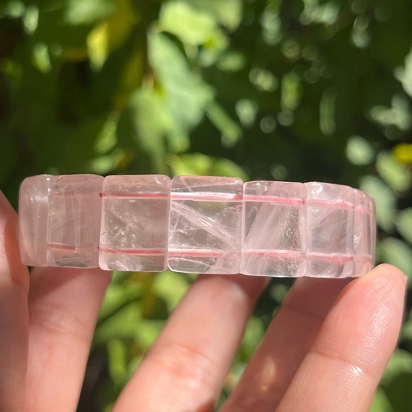 6.75 inches Stretchable high quality translucent rose quartz soft bangle - Picture 3 of 9